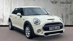 White Used 2018 Mini Cooper S Classic Hatchback | £16,846 (Fair price)