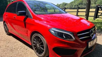 Used Mercedes B200 AMG line 136 HP (100 kW) 2017 Red Hatchback