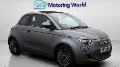 Used 2023 Fiat 500e Icon Cabriolet | £12,400 (Super price)