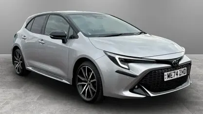 Begagnad Toyota Corolla Sport 196 HK (144 kW) 2025 Halvkombi
