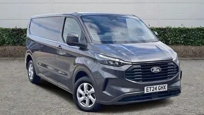 Used Ford Transit Custom Limited 136 HP (100 kW) 2025 Van
