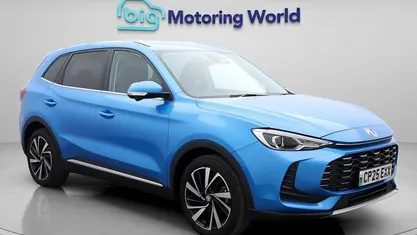 Blue Used 2025 MG ZS Trophy Hatchback | £18,800 (Fair price)