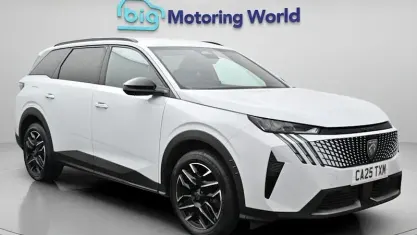 Used Peugeot 5008 Allure 136 HP (100 kW) 2025 White SUV