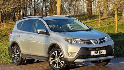 Used 2015 Toyota RAV4 Estate | £6,595 (Fair price)