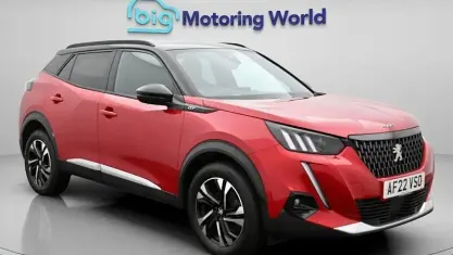 Second-hand Peugeot 2008 GT 131 CP (96 kW) 2022 Roșu SUV