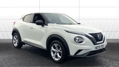 Used Nissan Juke N-Connecta 114 HP (83 kW) 2021 White SUV