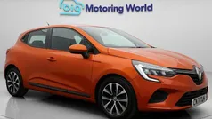 Used 2021 Renault Clio V Iconic Hatchback | £11,100 (Fair price)