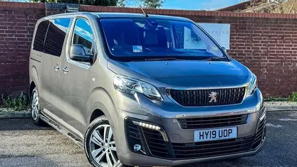 Used 2022 Peugeot Traveller Allure MPV | £22,999 (Fair price)
