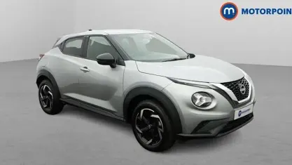 Used Nissan Juke N-Connecta 114 HP (83 kW) 2023 Silver SUV