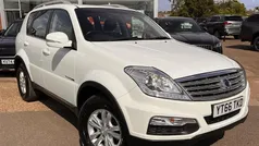 Used 2016 Ssangyong Rexton SUV | £7,995 (Fair price)