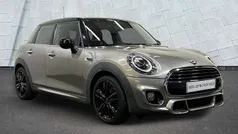 Used 2019 Mini Cooper Hatch Hatchback | £15,500 (Fair price)