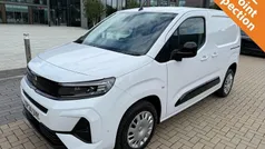 Used 2024 Vauxhall Combo S MPV | £14,990 (Fair price)