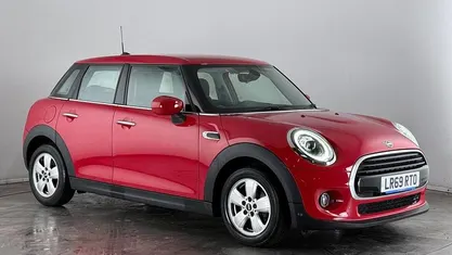 Used 2019 Mini Cooper Classic Hatchback | £12,200 (Fair price)