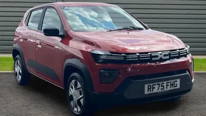 New Dacia Spring Expression 33 kW (45 HP) 2025 Red Hatchback
