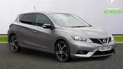 Used Nissan Pulsar N-Connecta 116 HP (85 kW) 2017 Grey Hatchback
