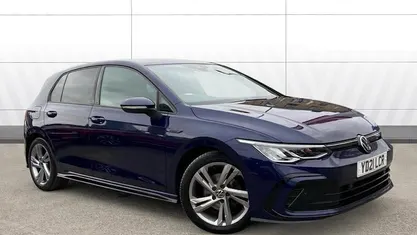 Used VW Golf VIII R-line 150 HP (110 kW) 2024 Hatchback