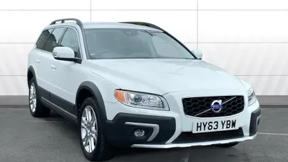 Used Volvo XC70 SE Lux 215 HP (158 kW) 2015 Estate
