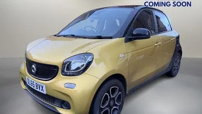 Used Smart ForFour Premium 90 HP (66 kW) 2019 Hatchback