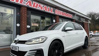 Używany VW Golf VII GTD 184 KM (135 kW) 2017 Biały Hatchback
