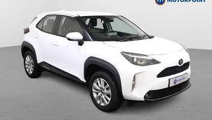 Used Toyota Yaris Hybrid 116 HP (85 kW) 2024 Hatchback