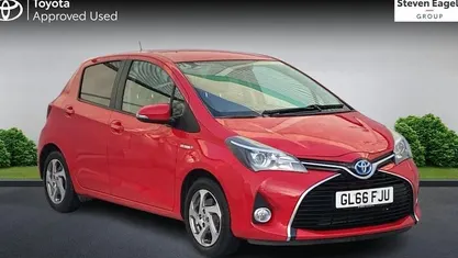 Used 2016 Toyota Yaris Hybrid Hatchback | £11,826 (Fair price)