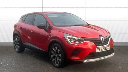 Red Used 2022 Renault Captur Evolution SUV | £13,195 (Good price)