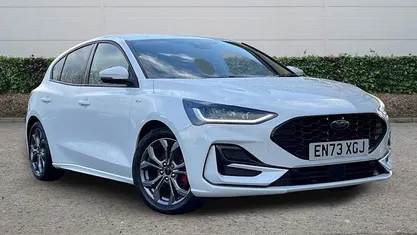 Used Ford Focus ST-Line 125 HP (91 kW) 2025 Hatchback