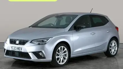 Begagnad Seat Ibiza FR 80 HK (58 kW) 2023 Silver Halvkombi