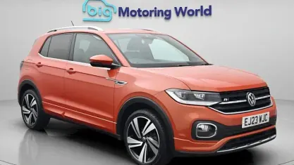 Used VW T-Cross R-line 110 HP (80 kW) 2023 Orange SUV