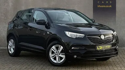 Used 2019 Vauxhall Grandland X SUV | £8,250 (Fair price)