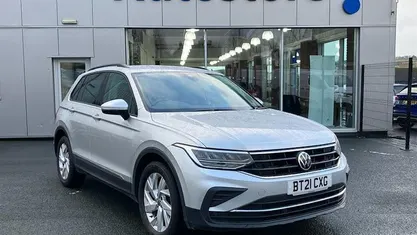 Used 2023 VW Tiguan Life SUV | £17,825 (Good price)
