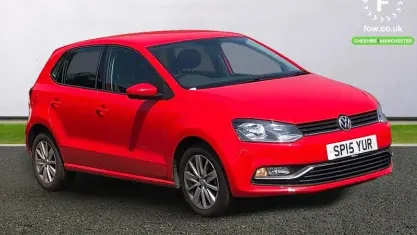Used VW Polo SE 90 HP (66 kW) 2015 Red Hatchback