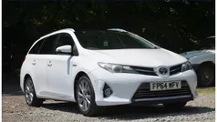 Used 2013 Toyota Auris Touring Sports Estate | £4,990 (Expensive)