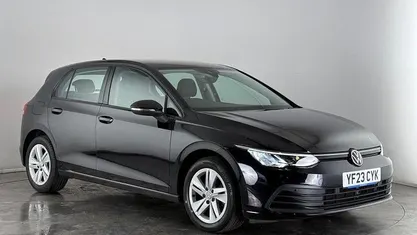 Used VW Golf VIII Life 131 HP (96 kW) 2023 Hatchback