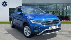 Ravenna blue metallic Used 2022 VW T-Roc Life SUV | £17,169 (Fair price)
