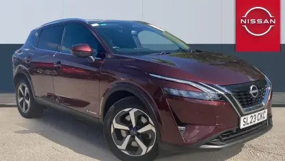 Used Nissan Qashqai N-Connecta 190 HP (139 kW) 2023 Red SUV