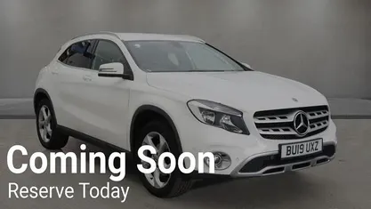 Used Mercedes GLA200 Executive 156 HP (114 kW) 2019 White SUV