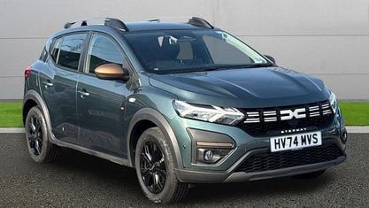 Usado Dacia Sandero Extreme 91 HP (66 kW) 2024 Verde Citadino