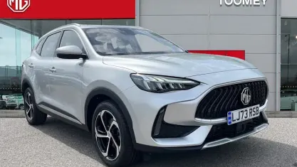 Second-hand MG HS SE 162 CP (119 kW) 2023 Argintiu SUV