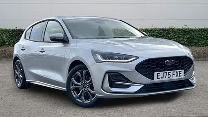 New Ford Focus ST-Line 155 HP (114 kW) 2025 Blue Hatchback