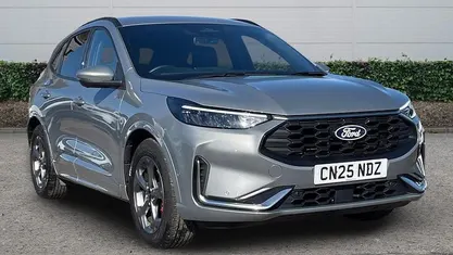 Used Ford Kuga ST-Line 179 HP (131 kW) 2025 Silver SUV