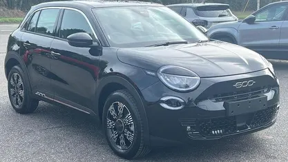 New Fiat 600 101 HP (74 kW) 2025 SUV