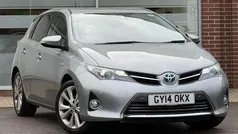 Used 2014 Toyota Auris Hybrid Hatchback | £7,460 (Fair price)