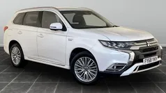 White Used 2018 Mitsubishi Outlander P-HEV Estate | £13,795 (Fair price)