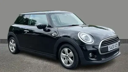 Used Mini ONE Classic 102 HP (75 kW) 2020 Black Hatchback