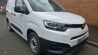 Used Toyota Proace City Active 102 HP (75 kW) 2024 MPV