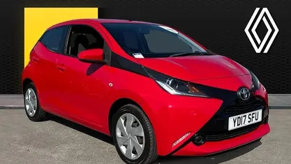 Used Toyota Aygo X-play 69 HP (50 kW) 2018 Hatchback