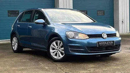 Blue Used 2014 VW Golf VII SE Hatchback | £4,495 (Good price)