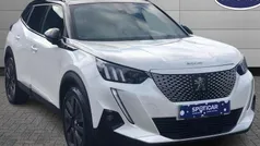 Peugeot e-2008