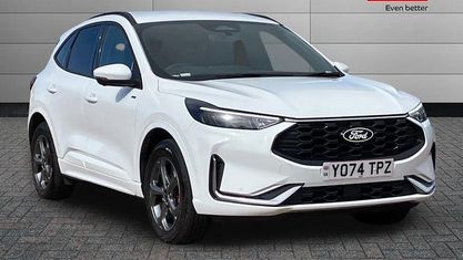 Usado Ford Kuga ST-Line 242 HP (177 kW) 2025 SUV